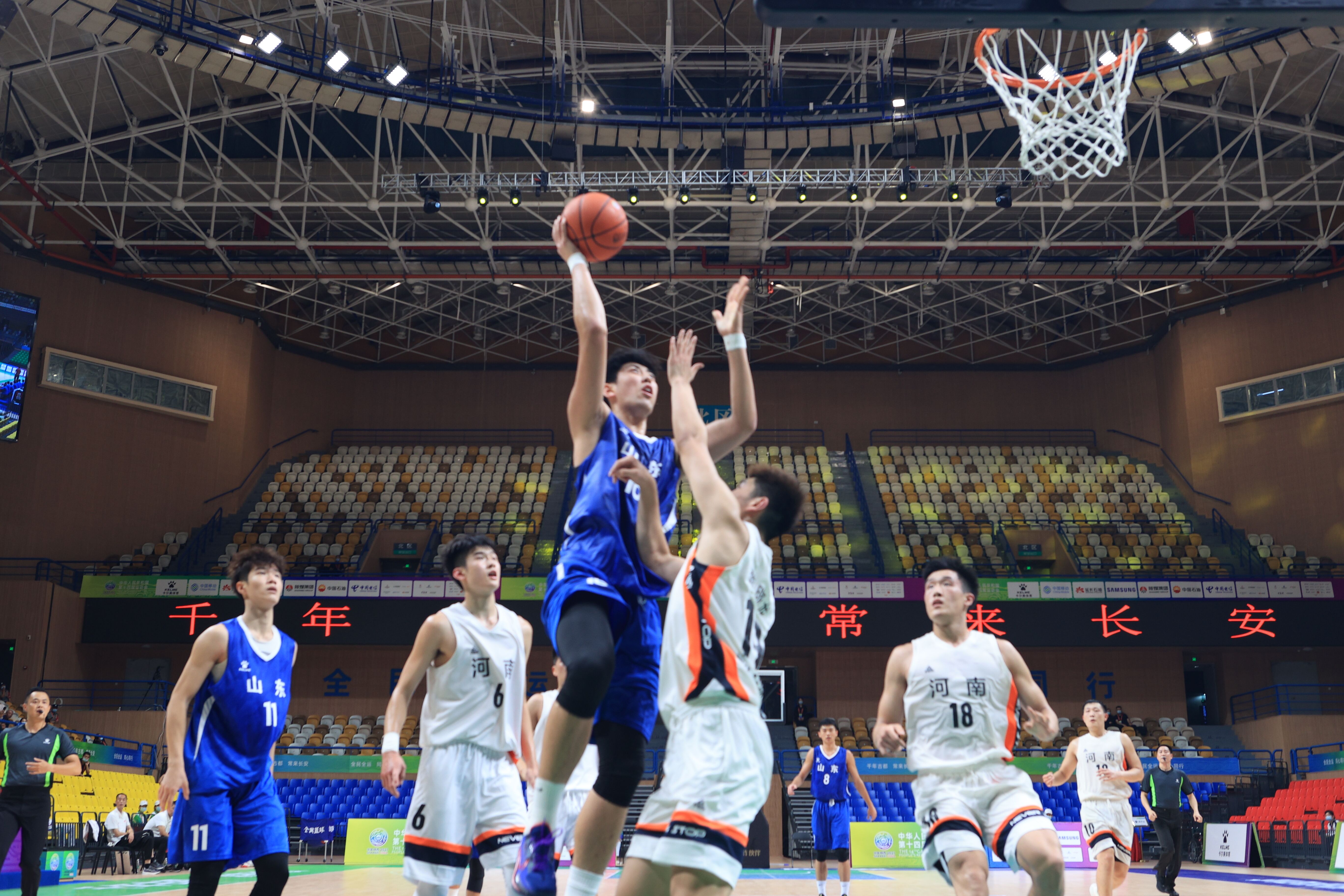 择回到国内 择回到国内